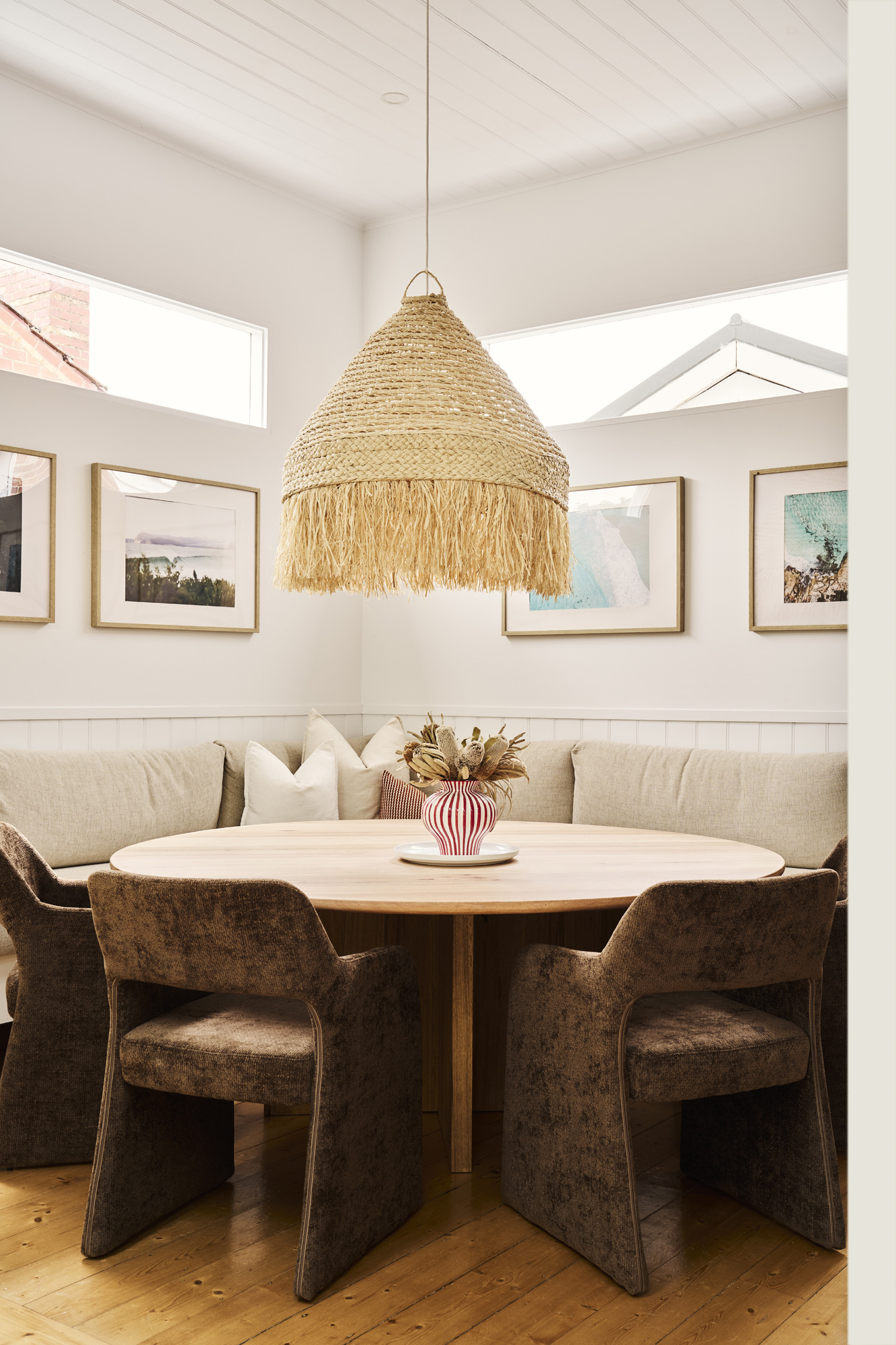 Dining nook at Zalm — weekend retreat